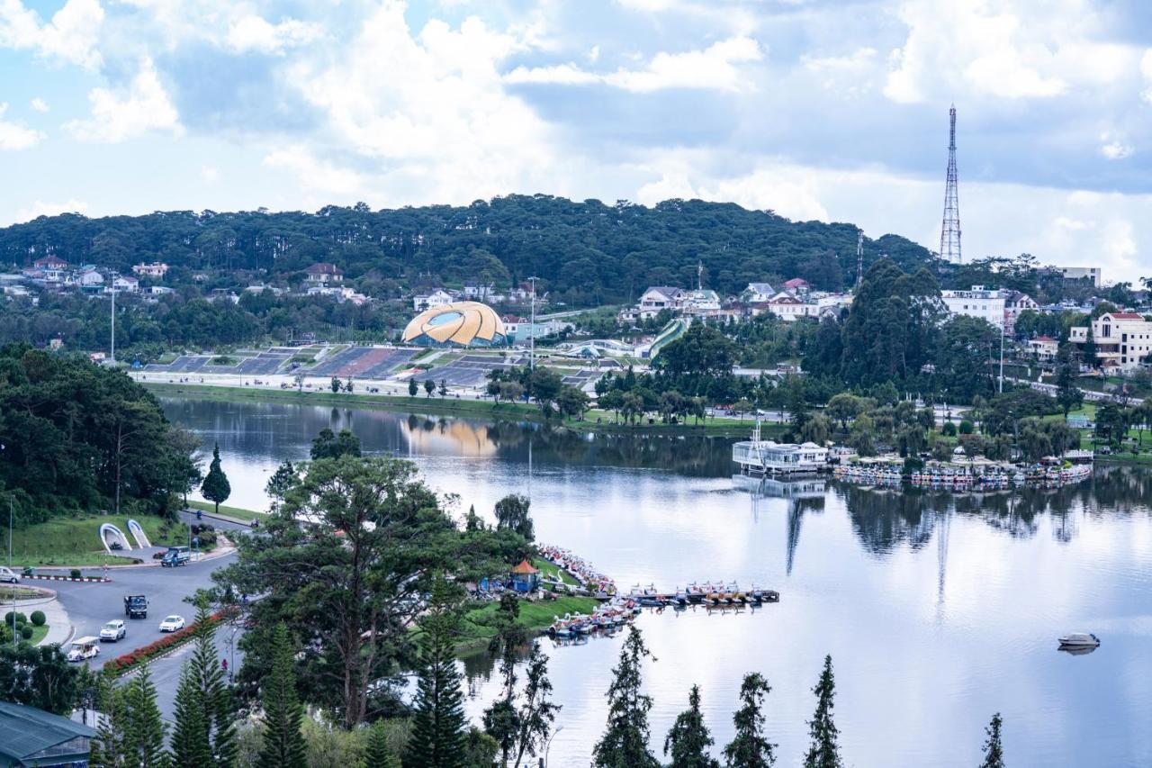 Win Hotel Da Lat Exterior photo